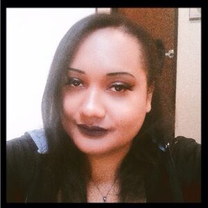 Meet your Posher, Gabrielle